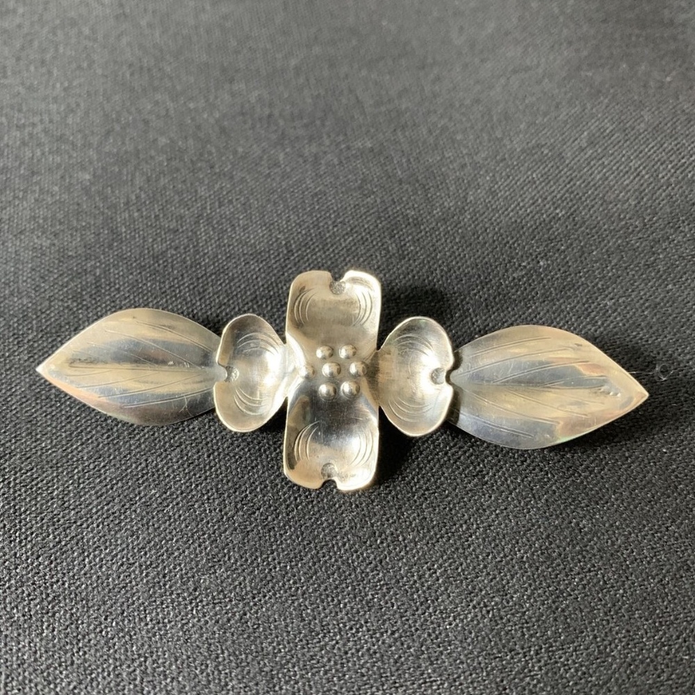 VINTAGE STERLING SILVER 925 HANDMADE DOGWOOD FLOWER ETCHED LEAVES  PIN 2-1/2"